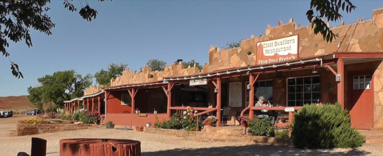 Cliff Dwellers Lodge 2 768x313